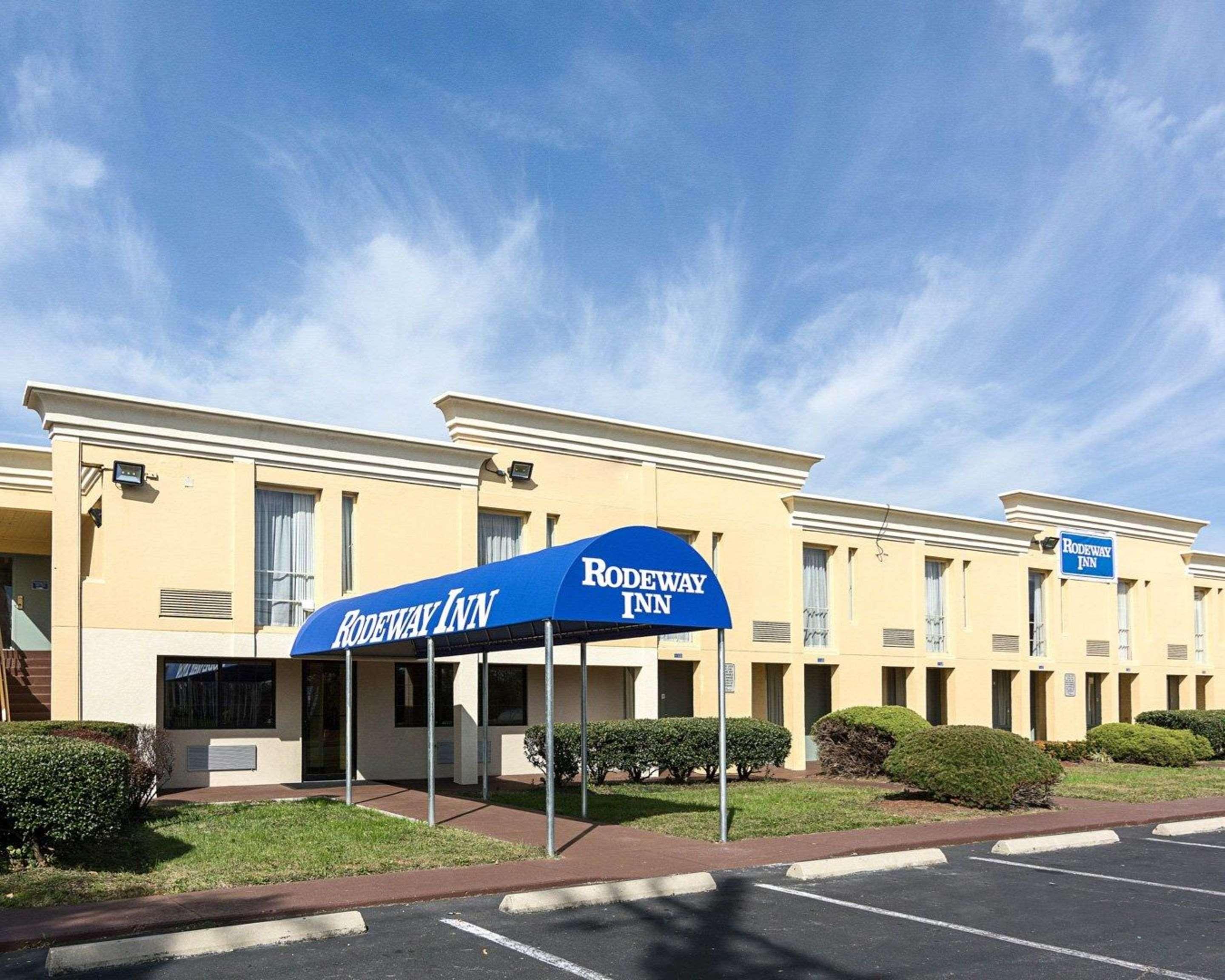Rodeway Inn Joint Base Andrews Area Camp Springs Exterior photo