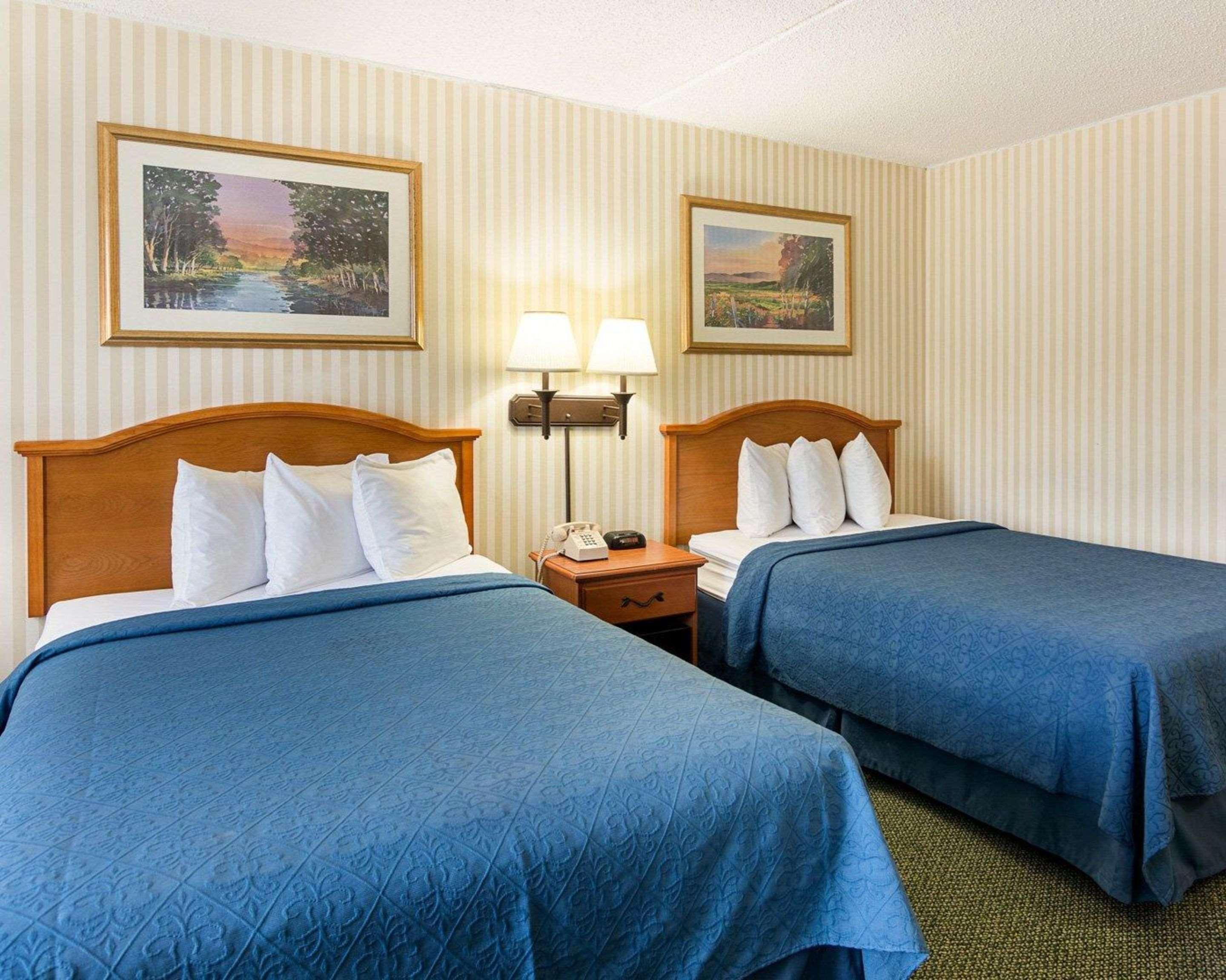 Rodeway Inn Joint Base Andrews Area Camp Springs Exterior photo